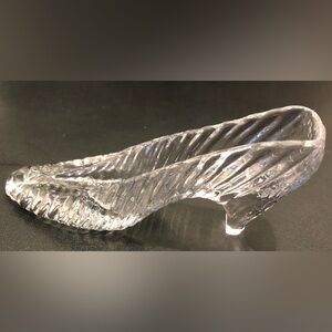CRYSTAL GLASS SLIPPER BY SHANNON GODINGER BEAUTIFUL 7” X 2”
